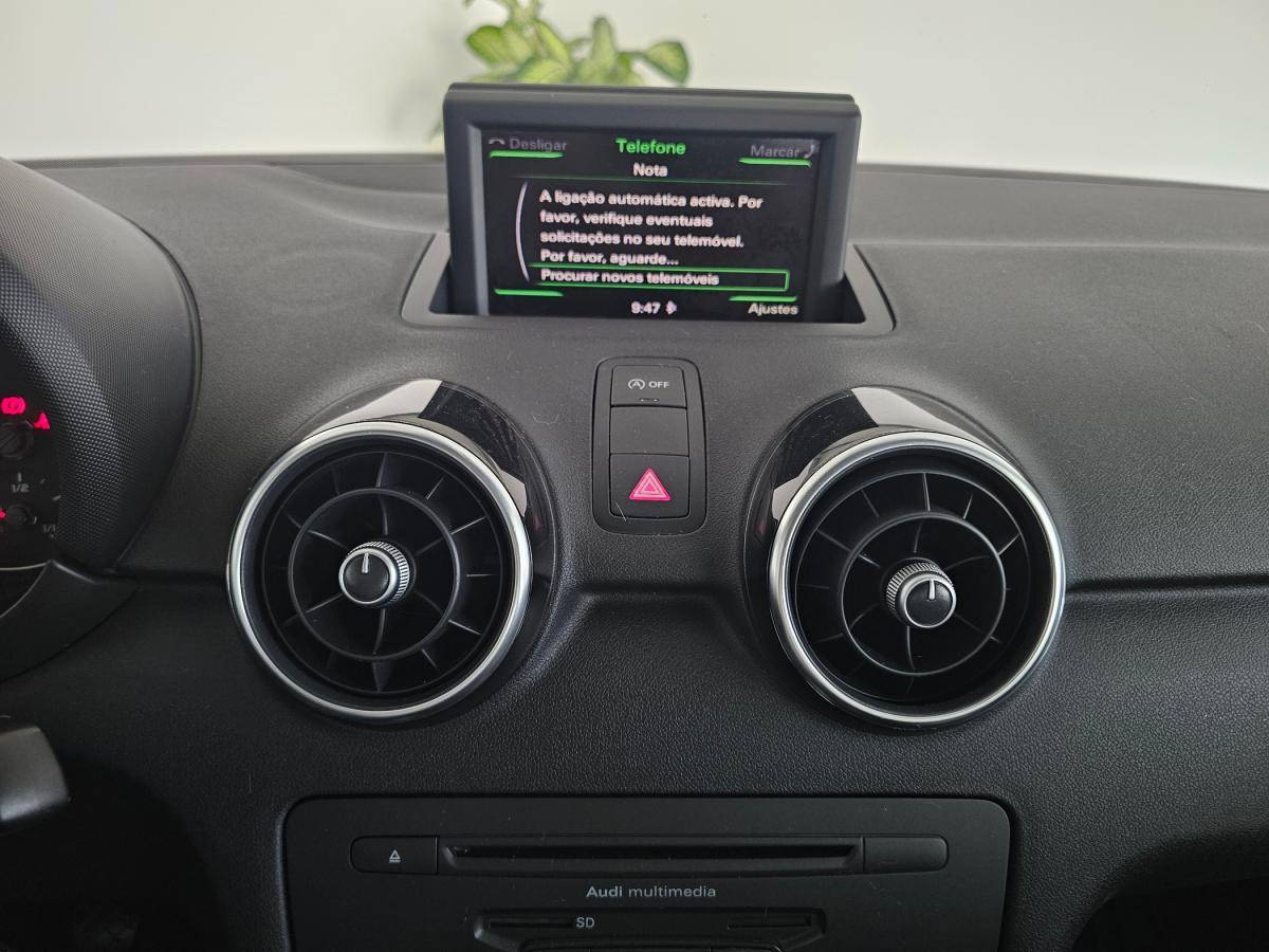 audi-a1-2011-diesel-1598cc