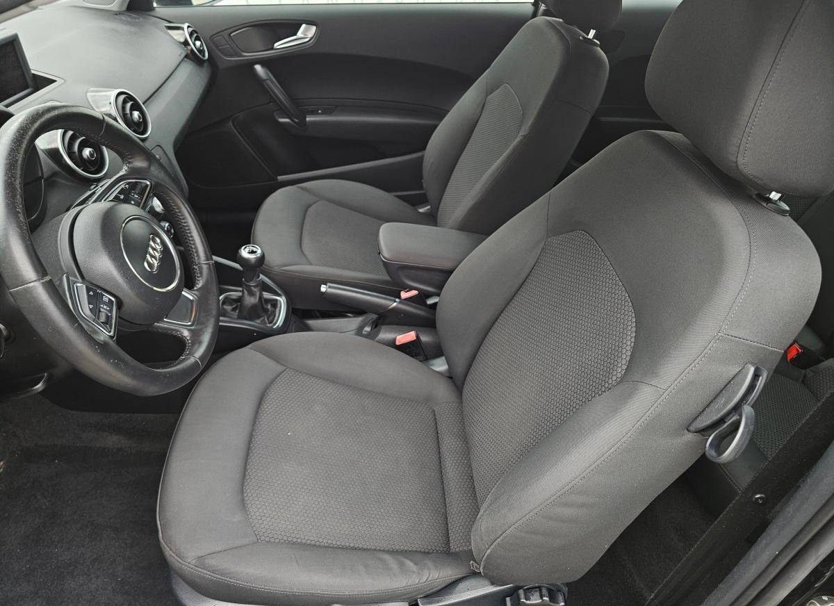 audi-a1-2011-diesel-1598cc