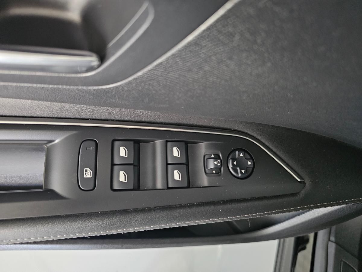 peugeot-3008-2020-diesel-1499cc