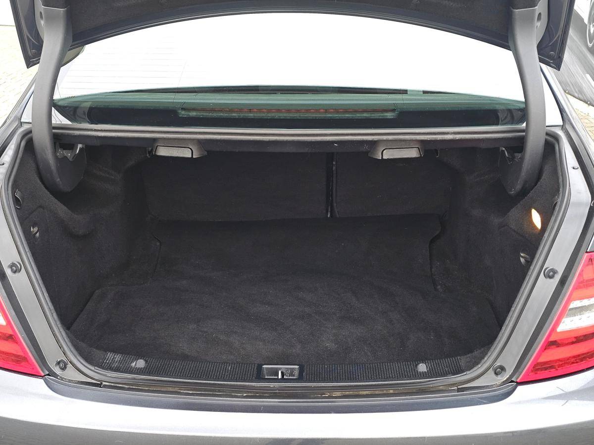 mercedes-benz-classe-c-2012-diesel-2143cc
