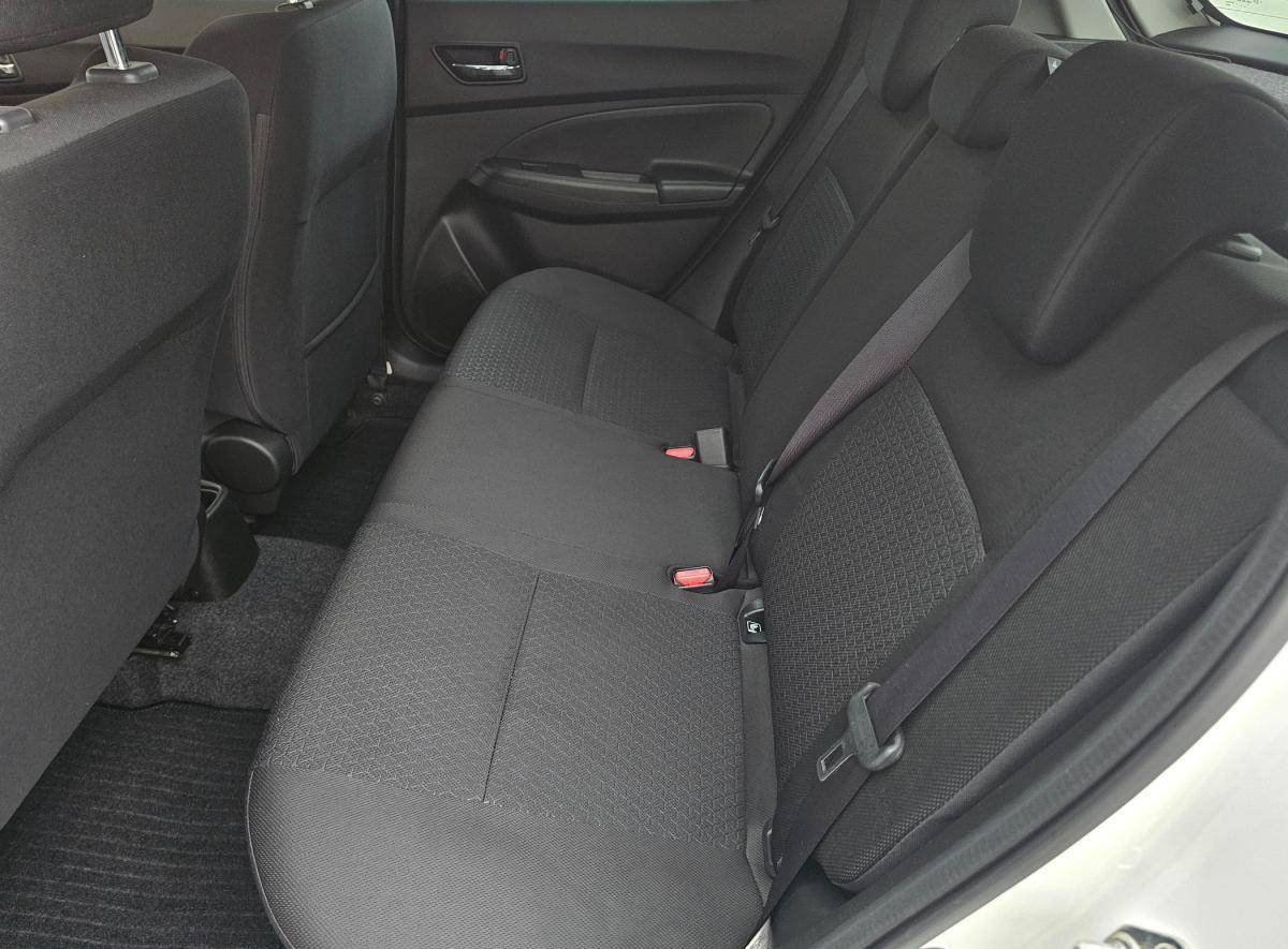 suzuki-swift-2023-gasolina-1197cc