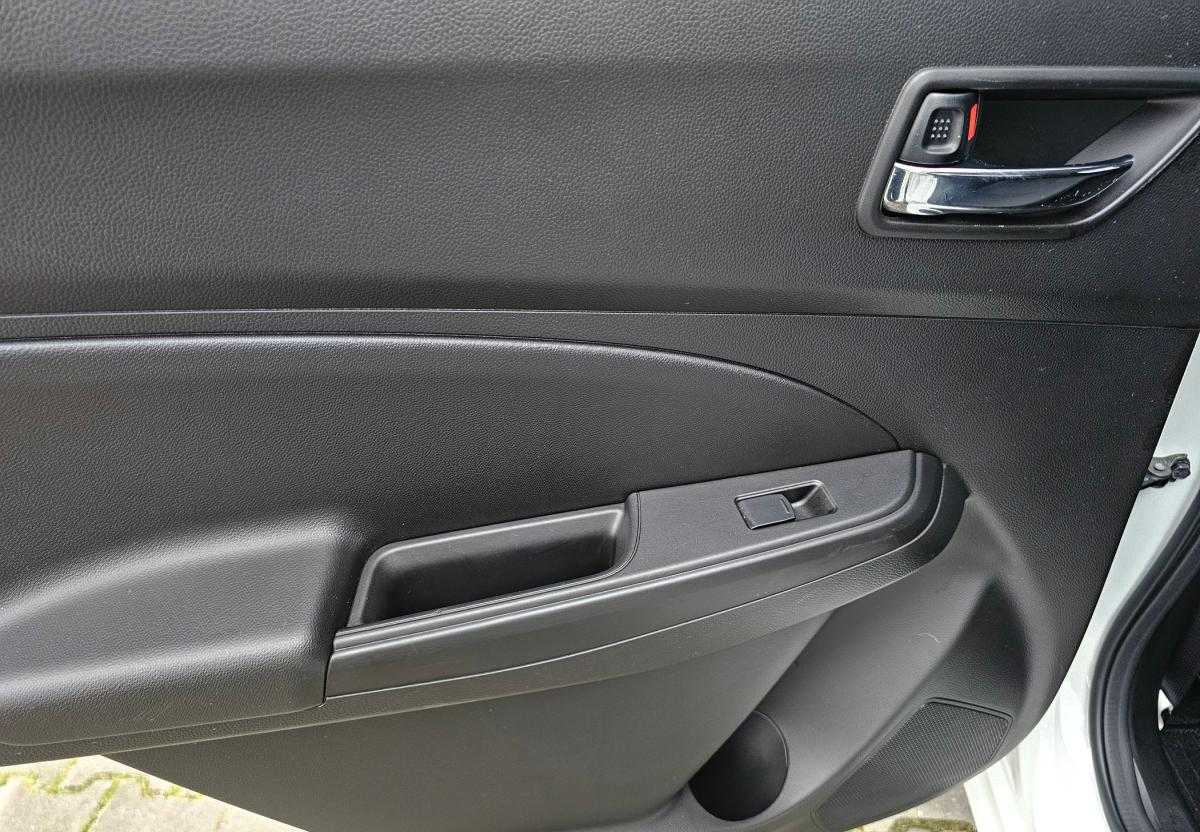 suzuki-swift-2023-gasolina-1197cc