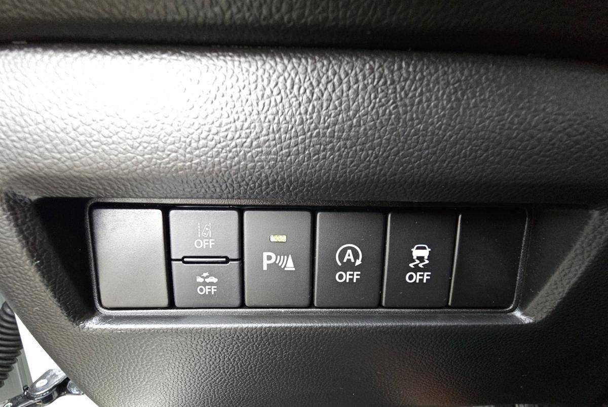 suzuki-swift-2023-gasolina-1197cc