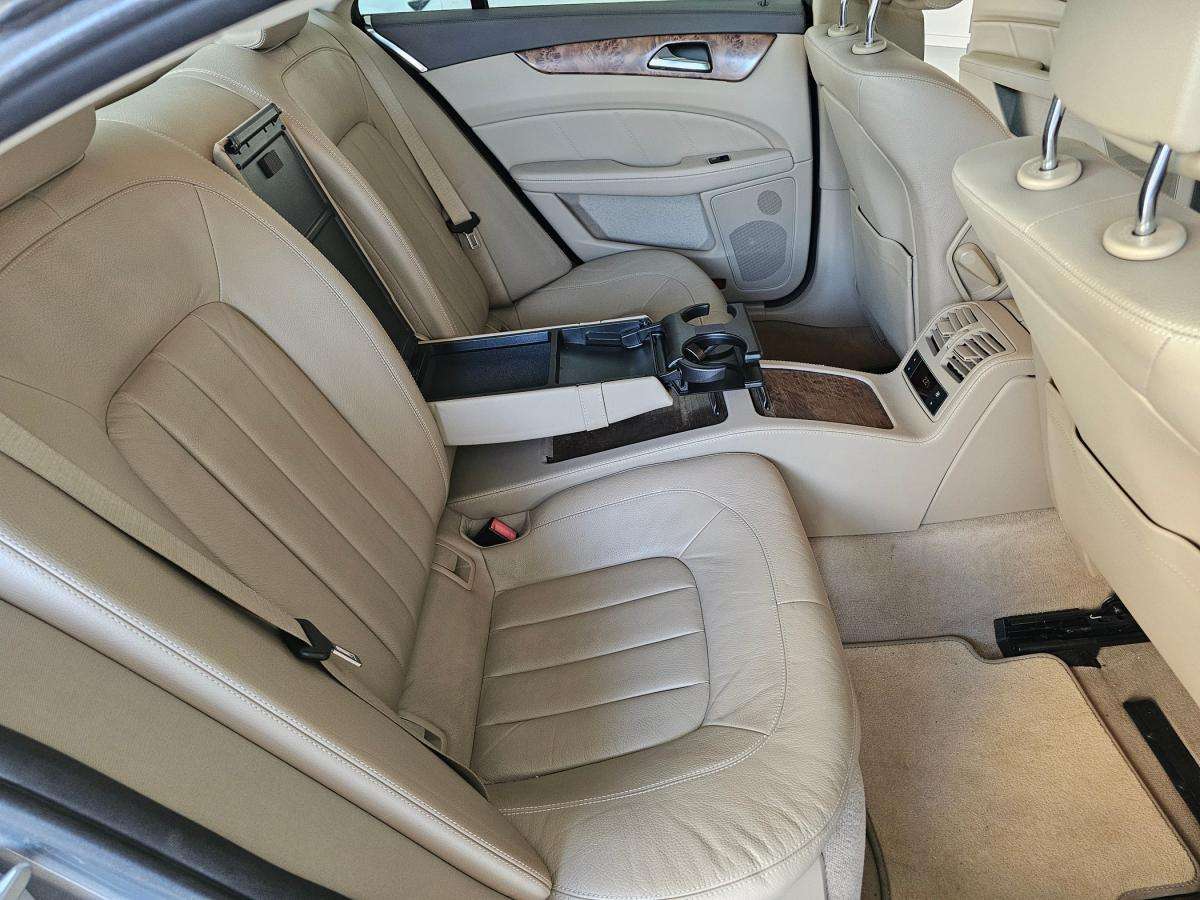 mercedes-benz-cls-2011-diesel-2143cc