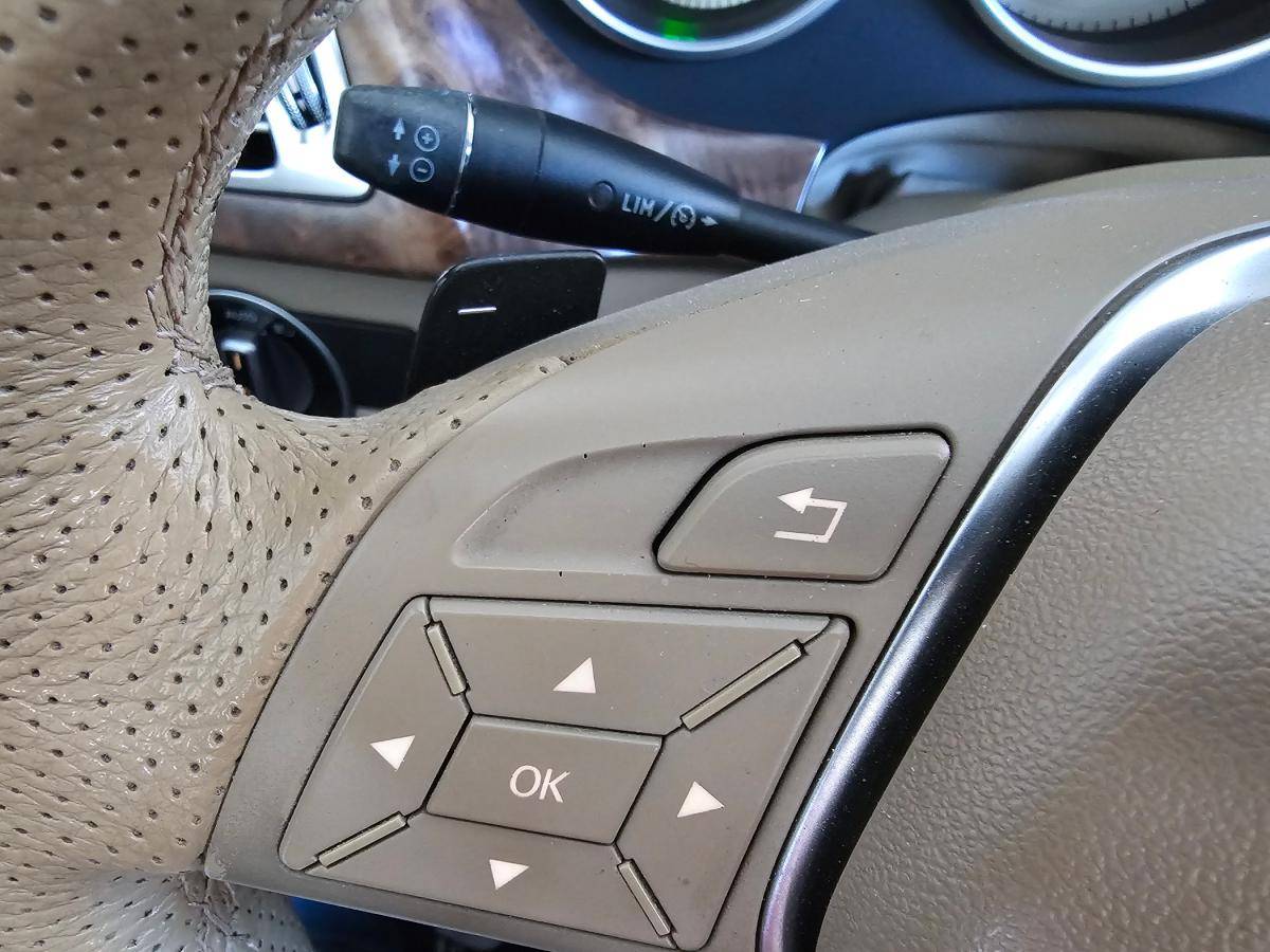 mercedes-benz-cls-2011-diesel-2143cc