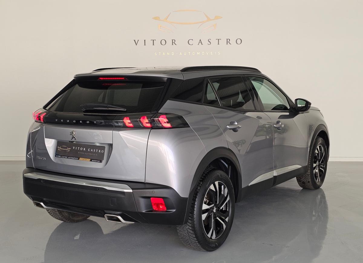 peugeot-2008-2022-gasolina-1199cc