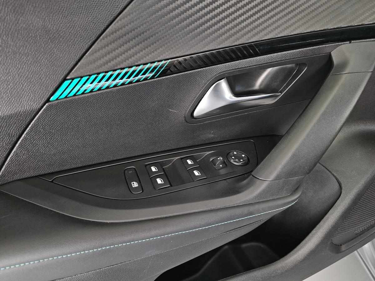 peugeot-2008-2022-gasolina-1199cc