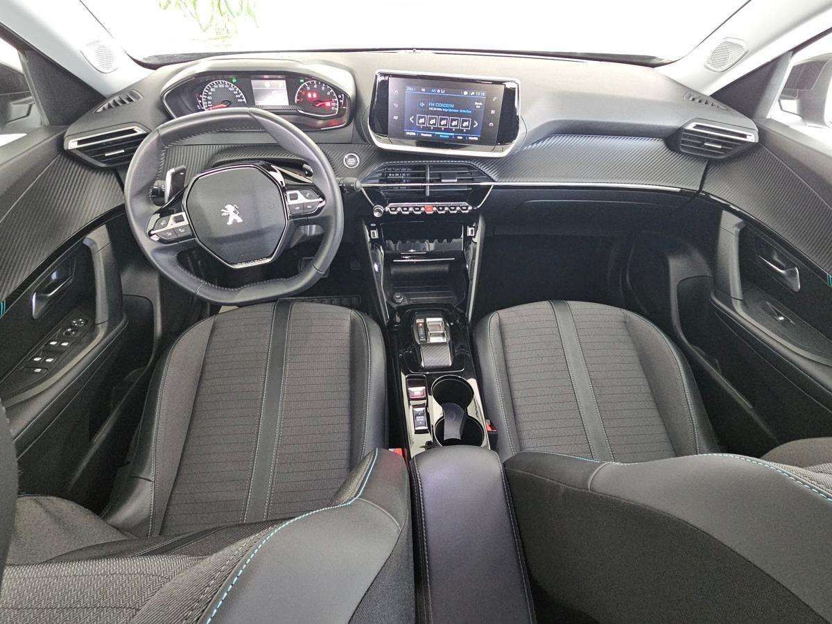peugeot-2008-2022-gasolina-1199cc