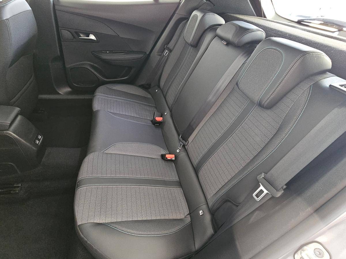 peugeot-2008-2022-gasolina-1199cc