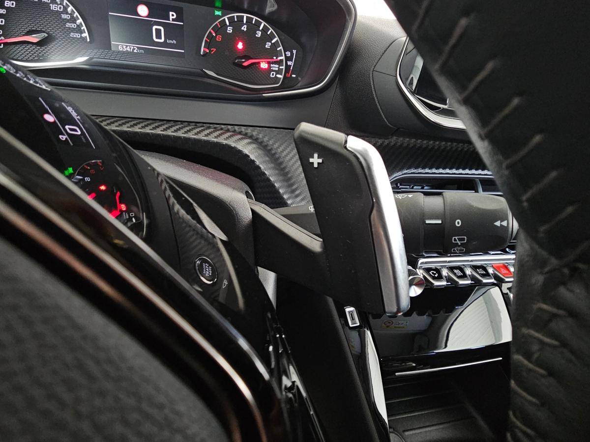 peugeot-2008-2022-gasolina-1199cc