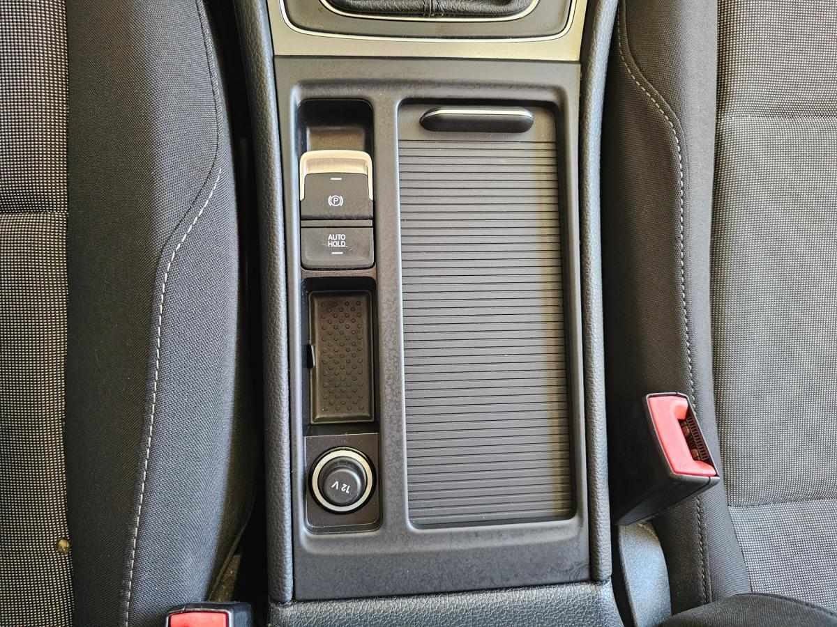 volkswagen-golf-2013-diesel-1598cc