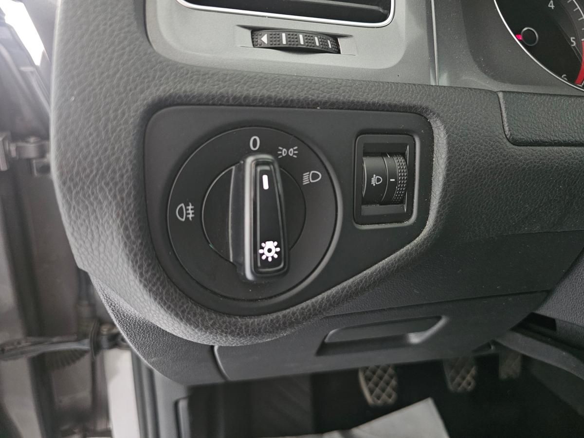 volkswagen-golf-2013-diesel-1598cc