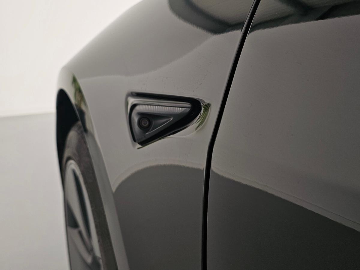 tesla-model-3-2023-eletrico-500cc