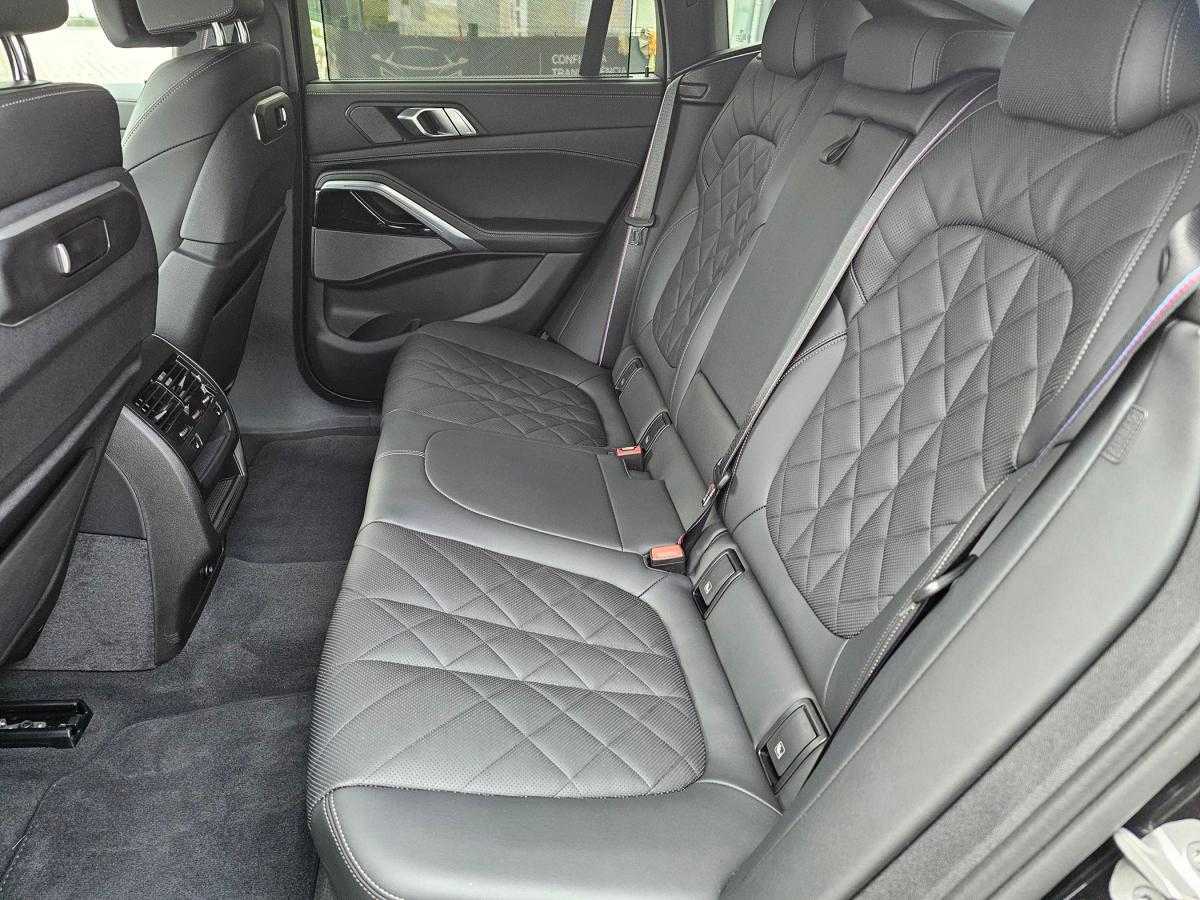 bmw-x6-2024-diesel-2993cc