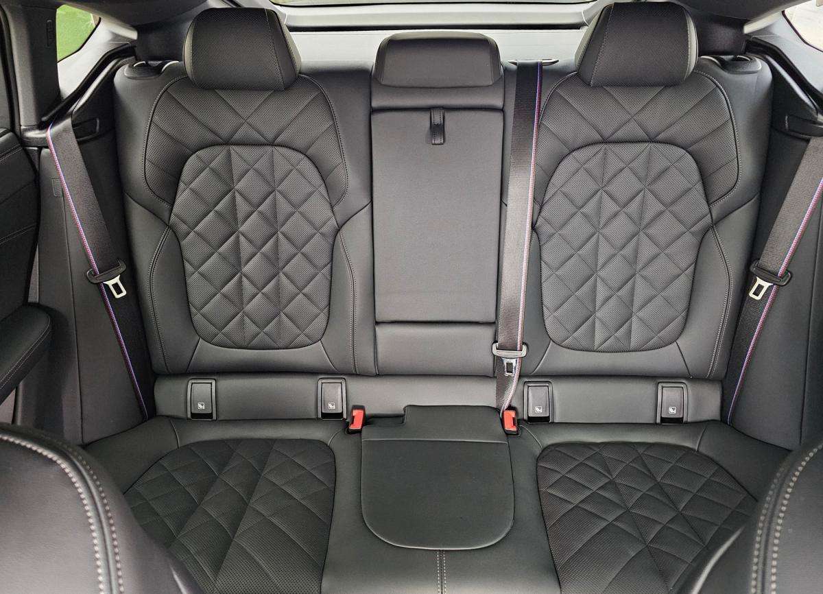 bmw-x6-2024-diesel-2993cc