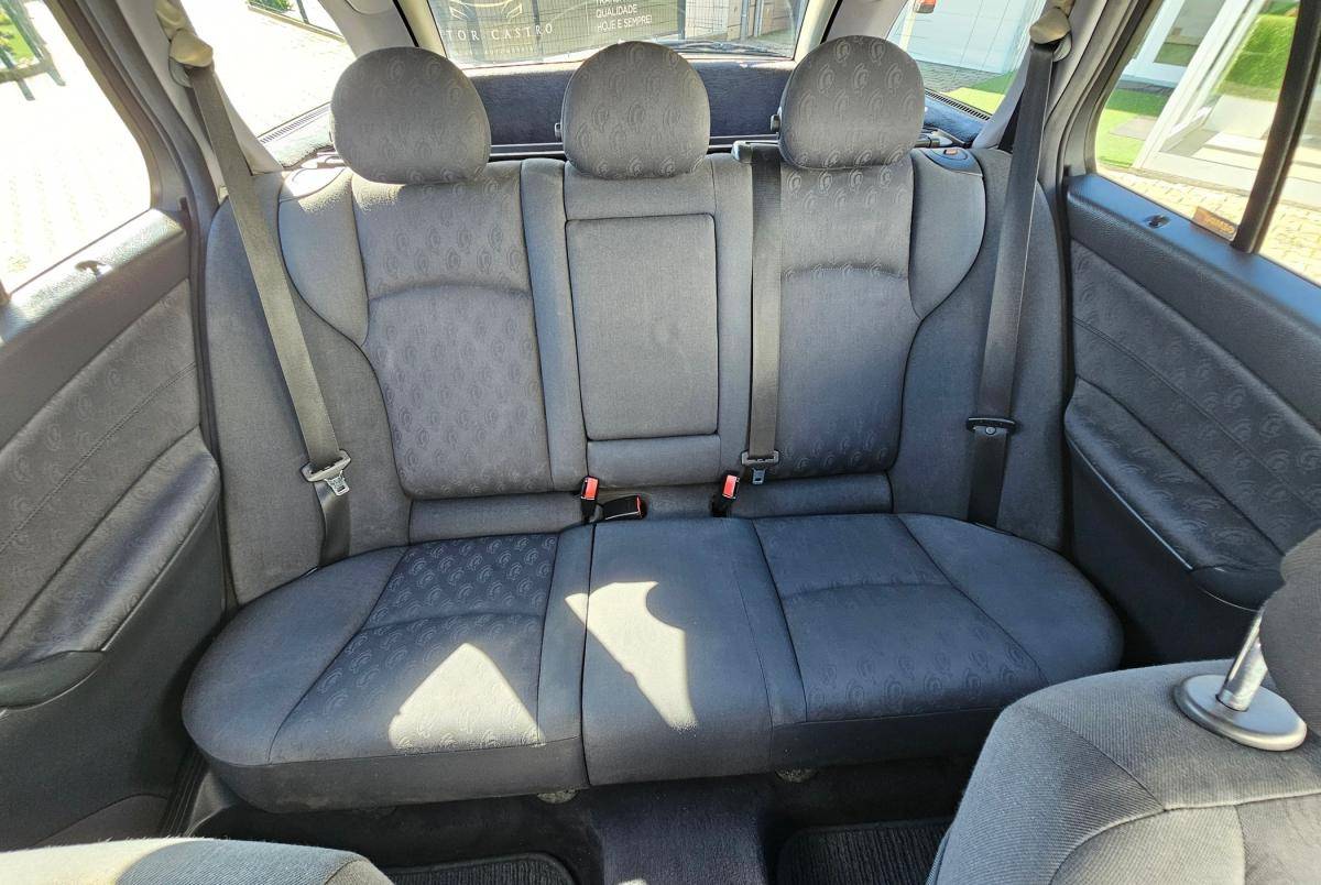 mercedes-benz-classe-c-2002-diesel-2148cc
