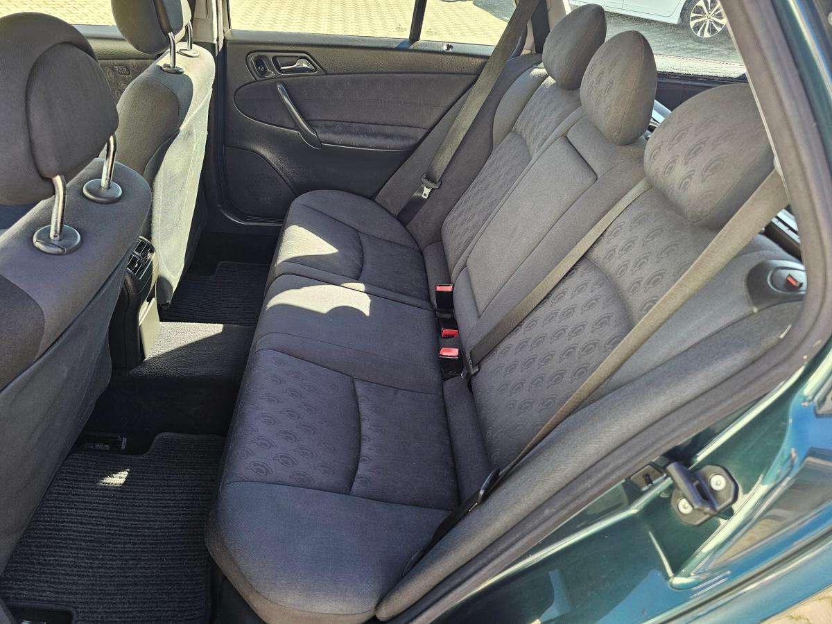 mercedes-benz-classe-c-2002-diesel-2148cc