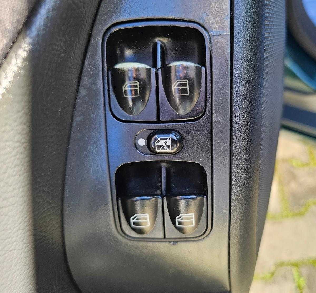 mercedes-benz-classe-c-2002-diesel-2148cc