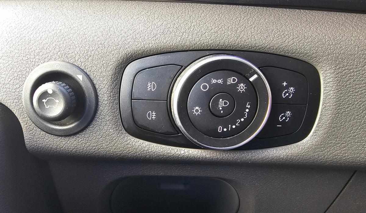 ford-transit-2020-diesel-1995cc