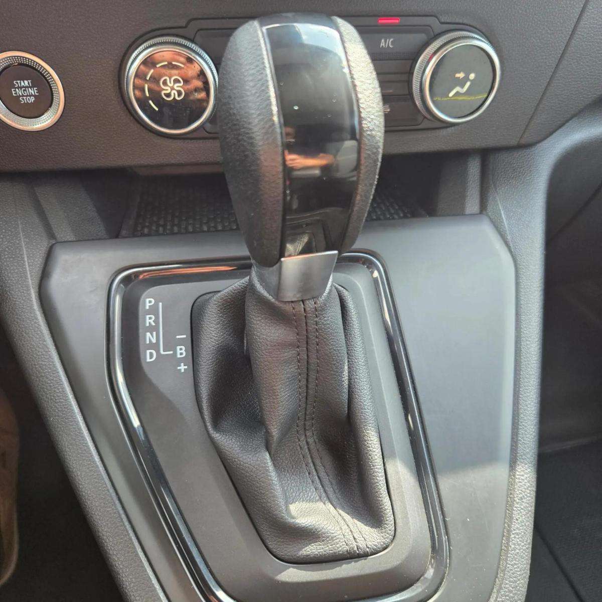 renault-kangoo-2022-eletrico-0cc