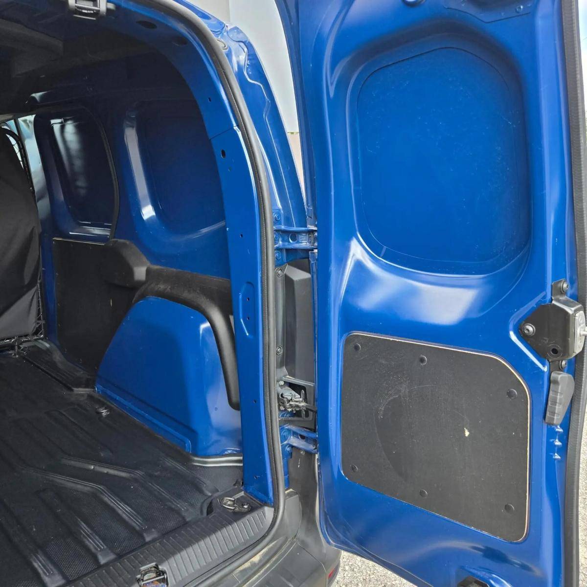 renault-kangoo-2022-eletrico-0cc