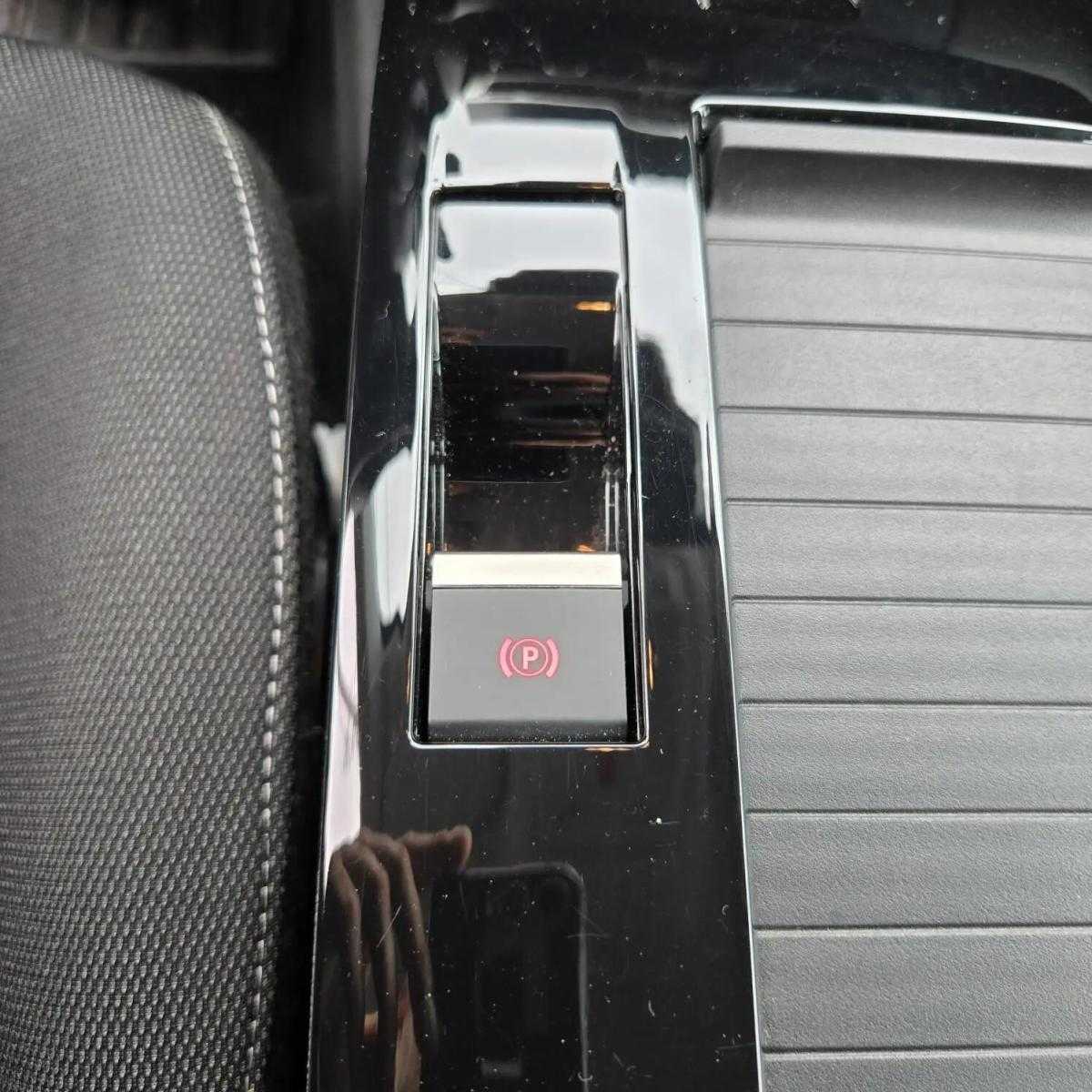 citroen-e-c4-2025-eletrico-0cc
