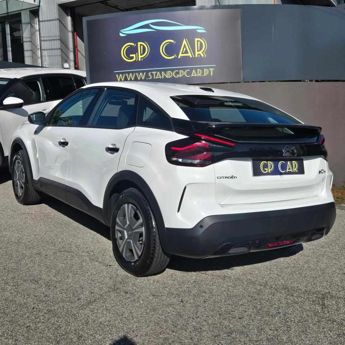 citroen-e-c4-2023-eletrico-0cc