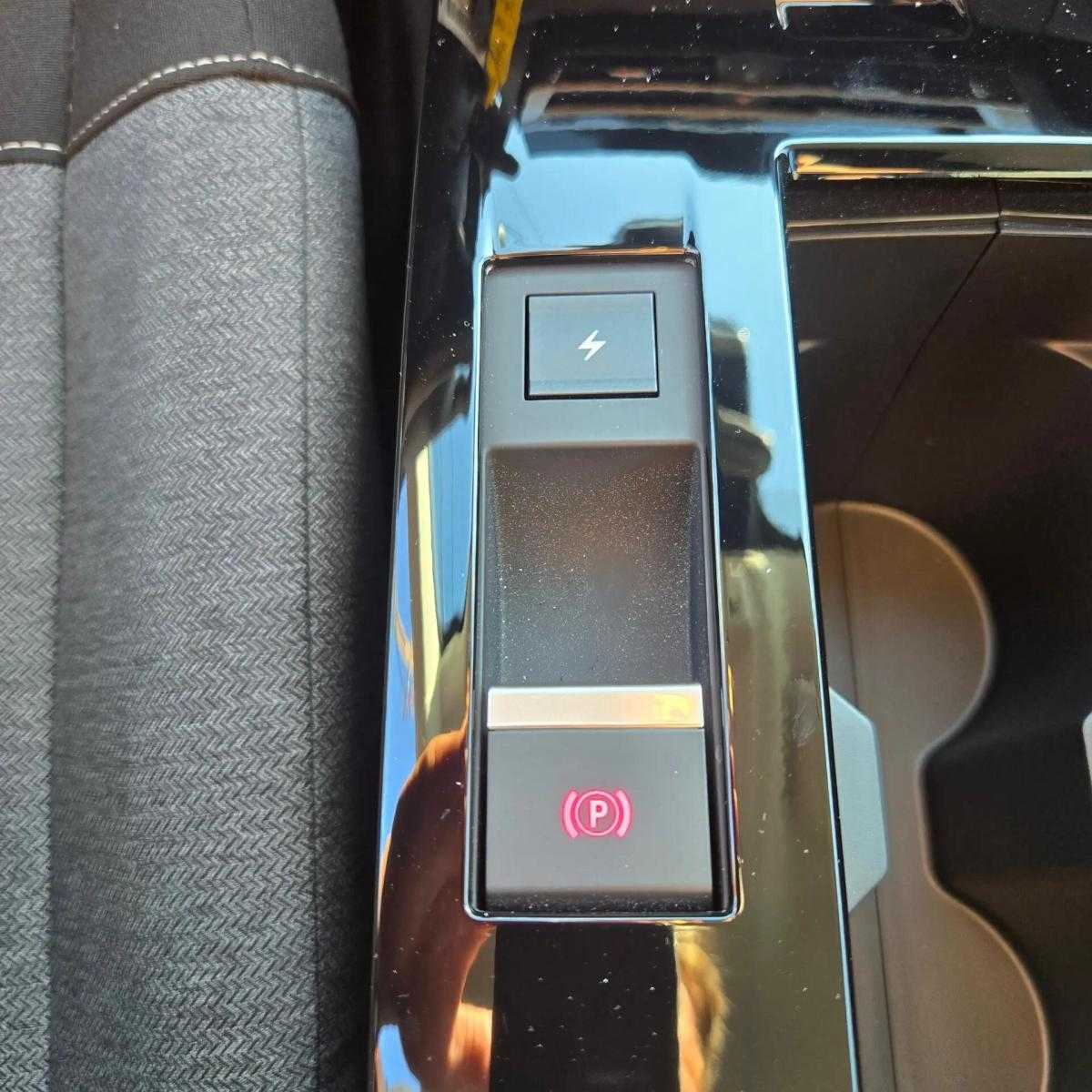 citroen-e-c4-2023-eletrico-0cc