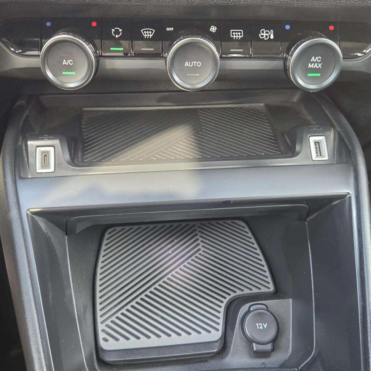 citroen-e-c4-2022-eletrico-0cc