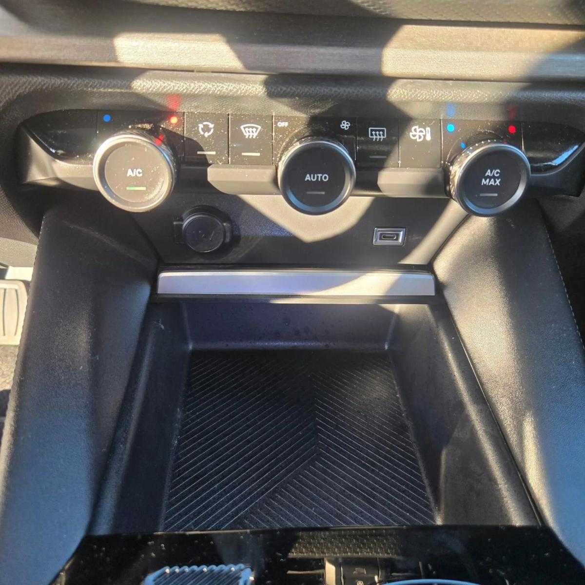 citroen-c5-x-2022-hibrido-a-gasolina-1598cc