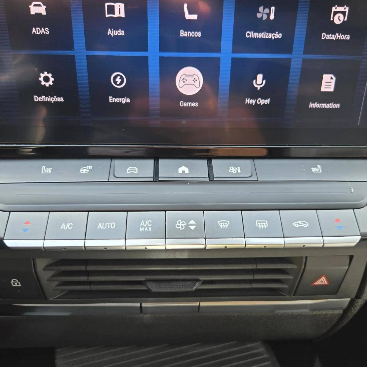 opel-astra-2022-hibrido-a-gasolina-1598cc