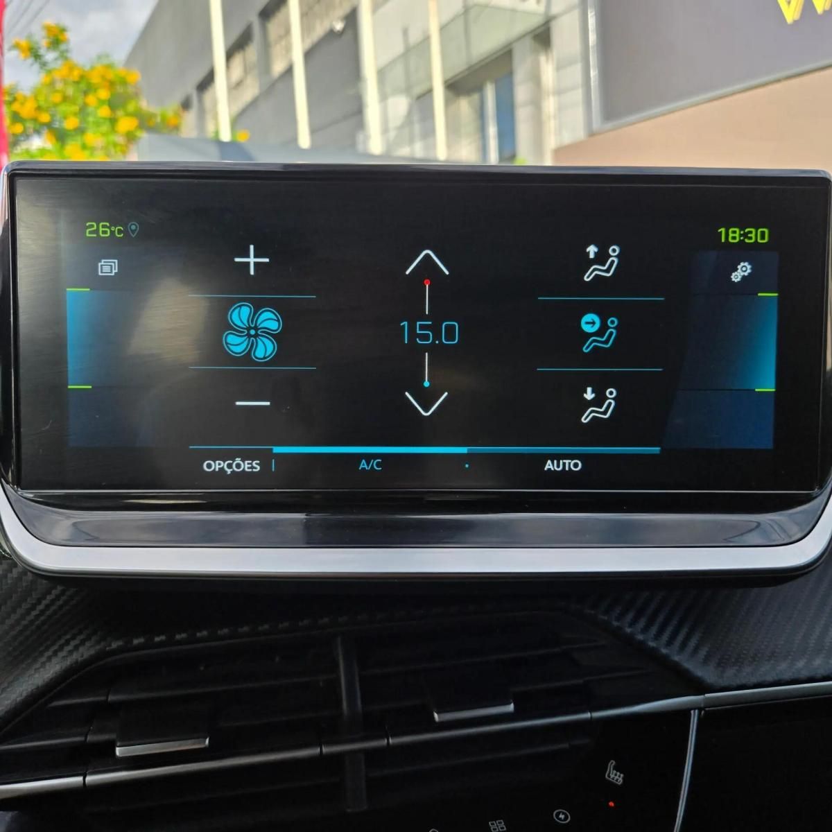 peugeot-e-2008-2023-eletrico-0cc