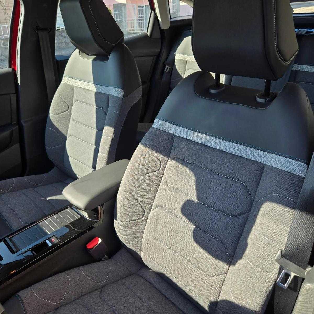 citroen-e-c4-2024-eletrico-0cc