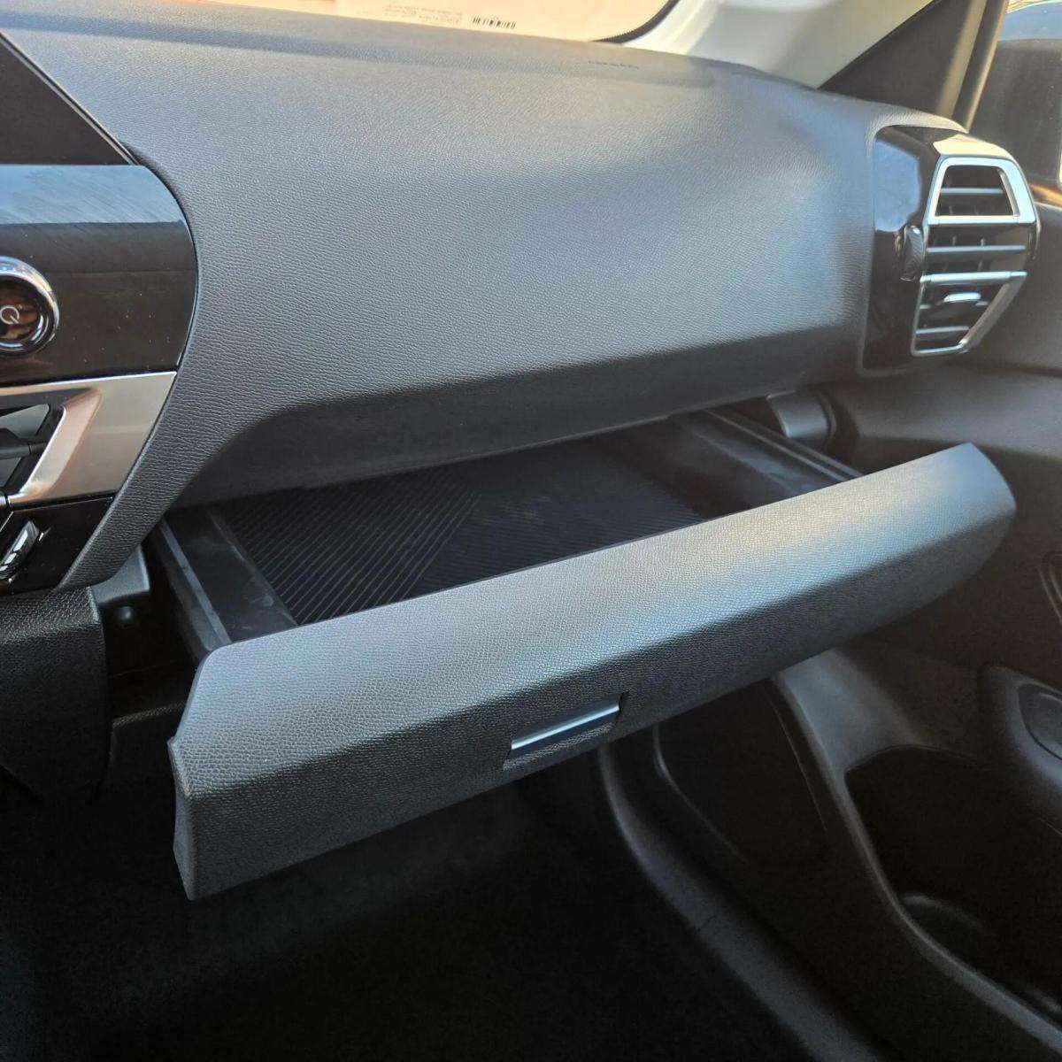 citroen-e-c4-2024-eletrico-0cc