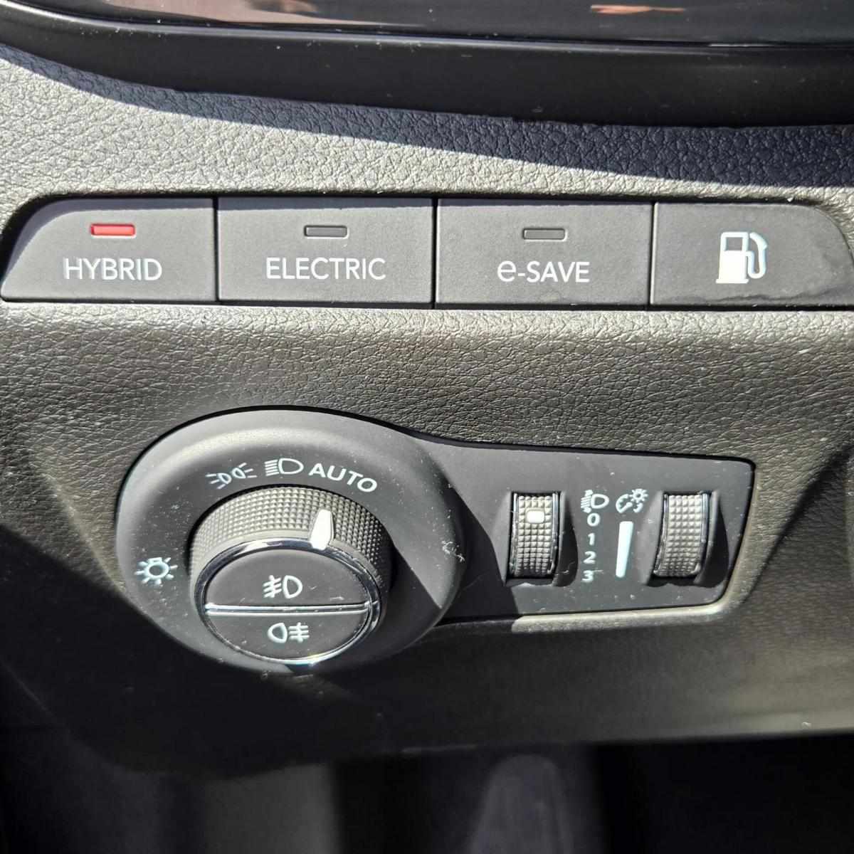 jeep-compass-2023-hibrido-a-gasolina-1332cc