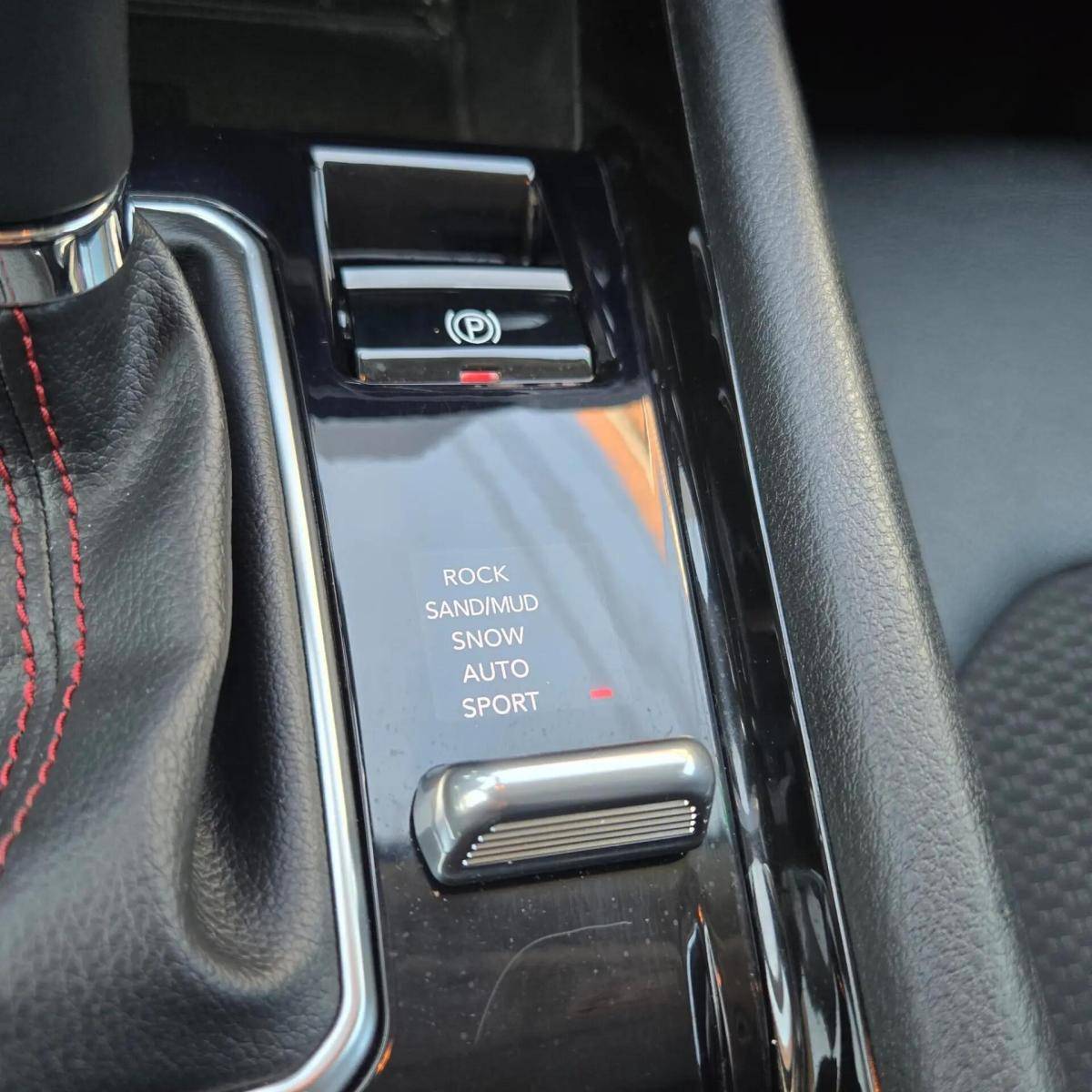 jeep-compass-2023-hibrido-a-gasolina-1332cc
