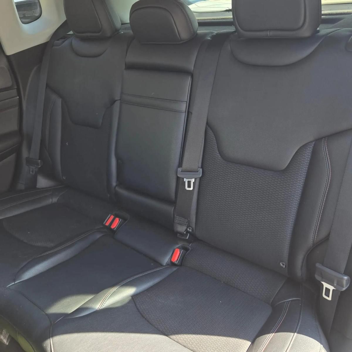 jeep-compass-2023-hibrido-a-gasolina-1332cc