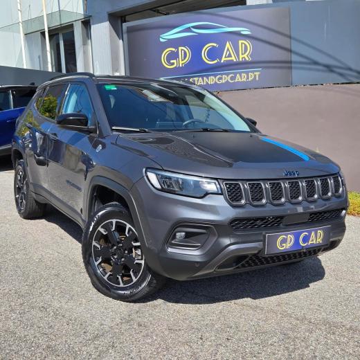 jeep-compass-2023-hibrido-a-gasolina-1332cc