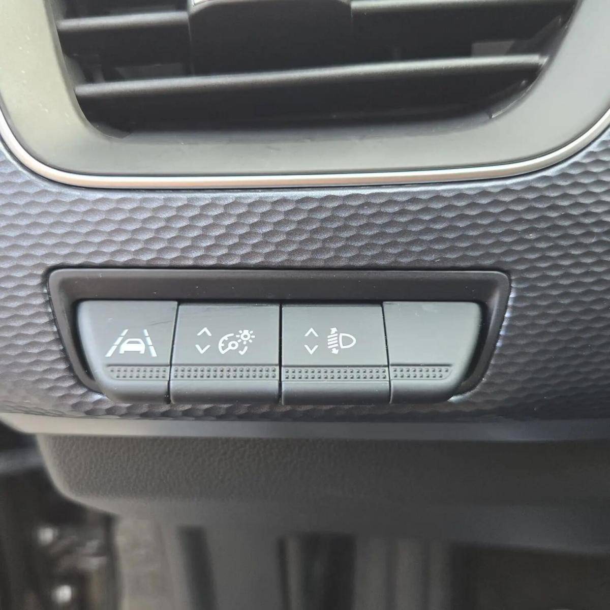 renault-arkana-2022-hibrido-a-gasolina-1598cc