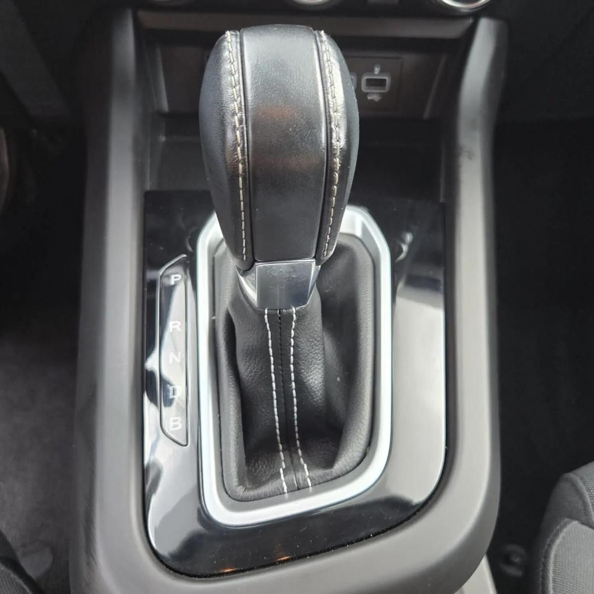 renault-arkana-2022-hibrido-a-gasolina-1598cc