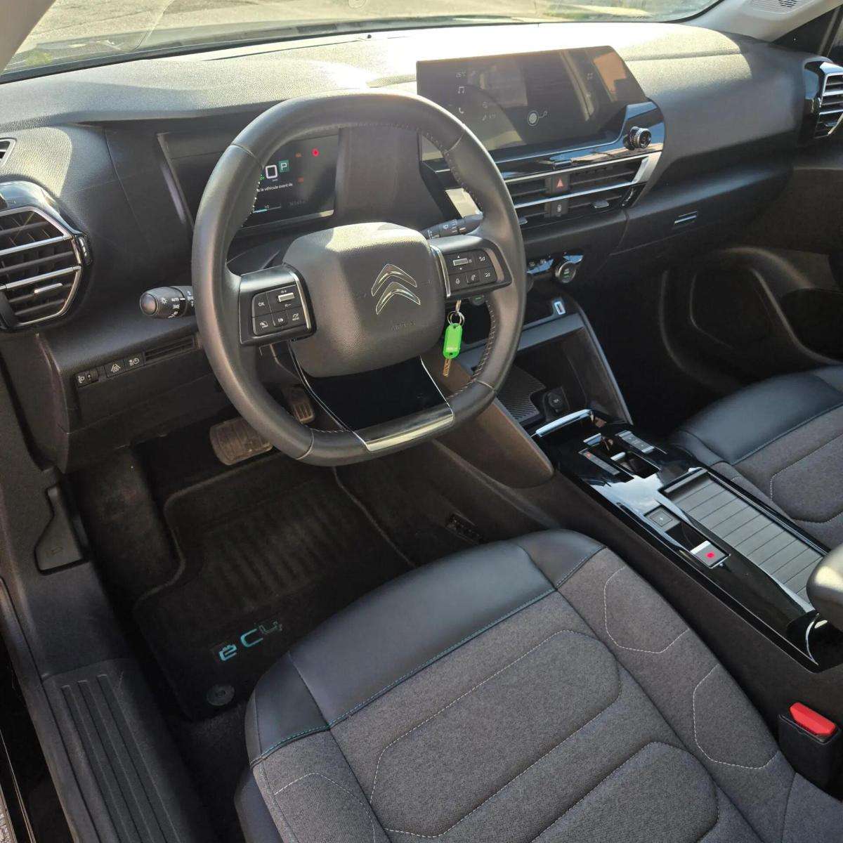 citroen-e-c4-2023-eletrico-0cc