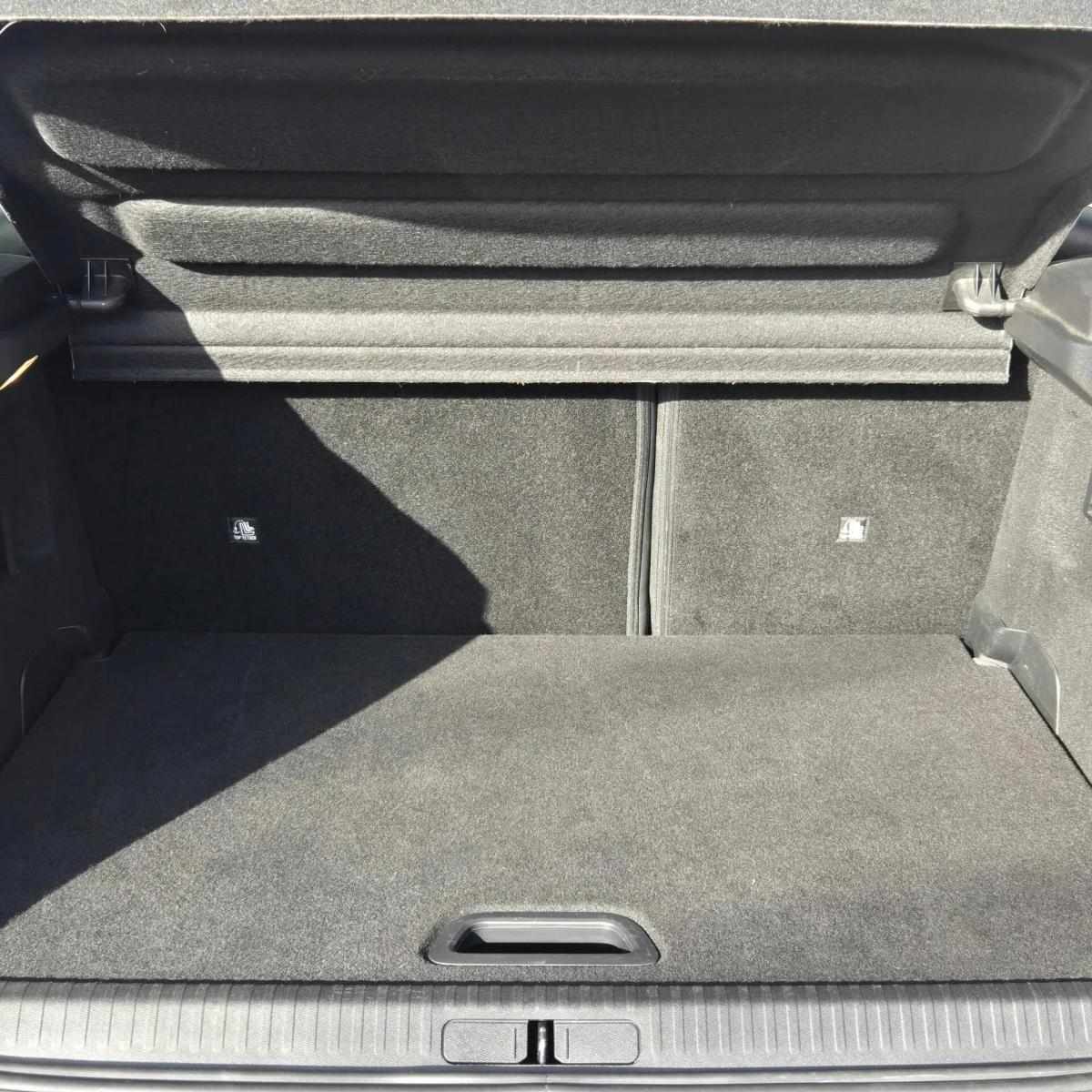 citroen-e-c4-2023-eletrico-0cc