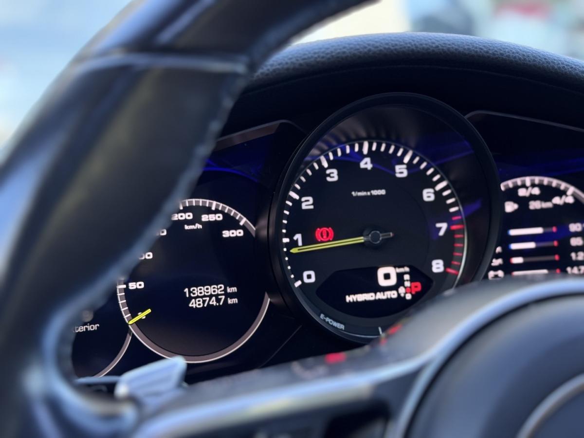 porsche-panamera-sport-turismo-2018-hibrido-2894cc