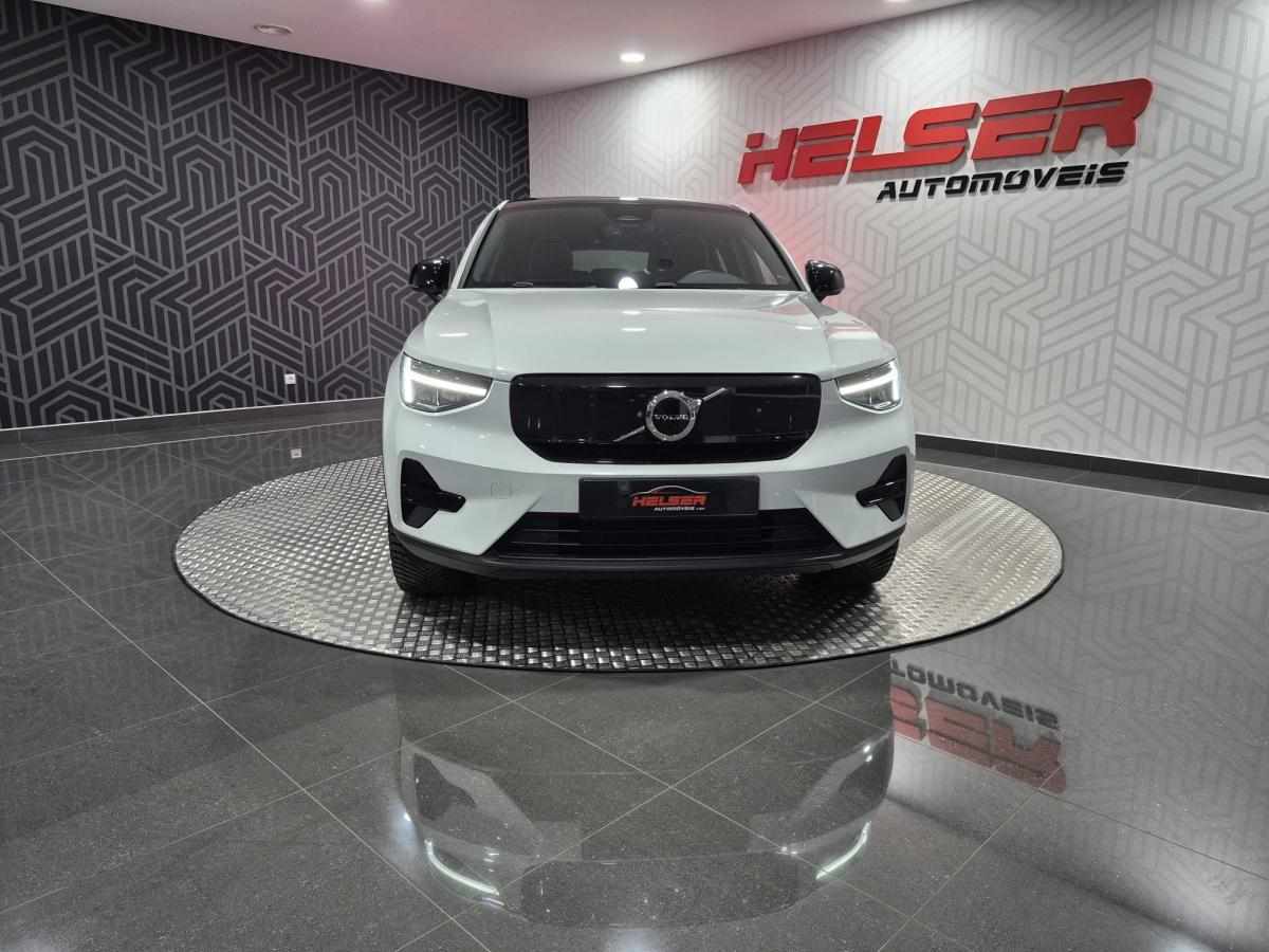 volvo-c40-recharge-pure-electric-2023-eletrico