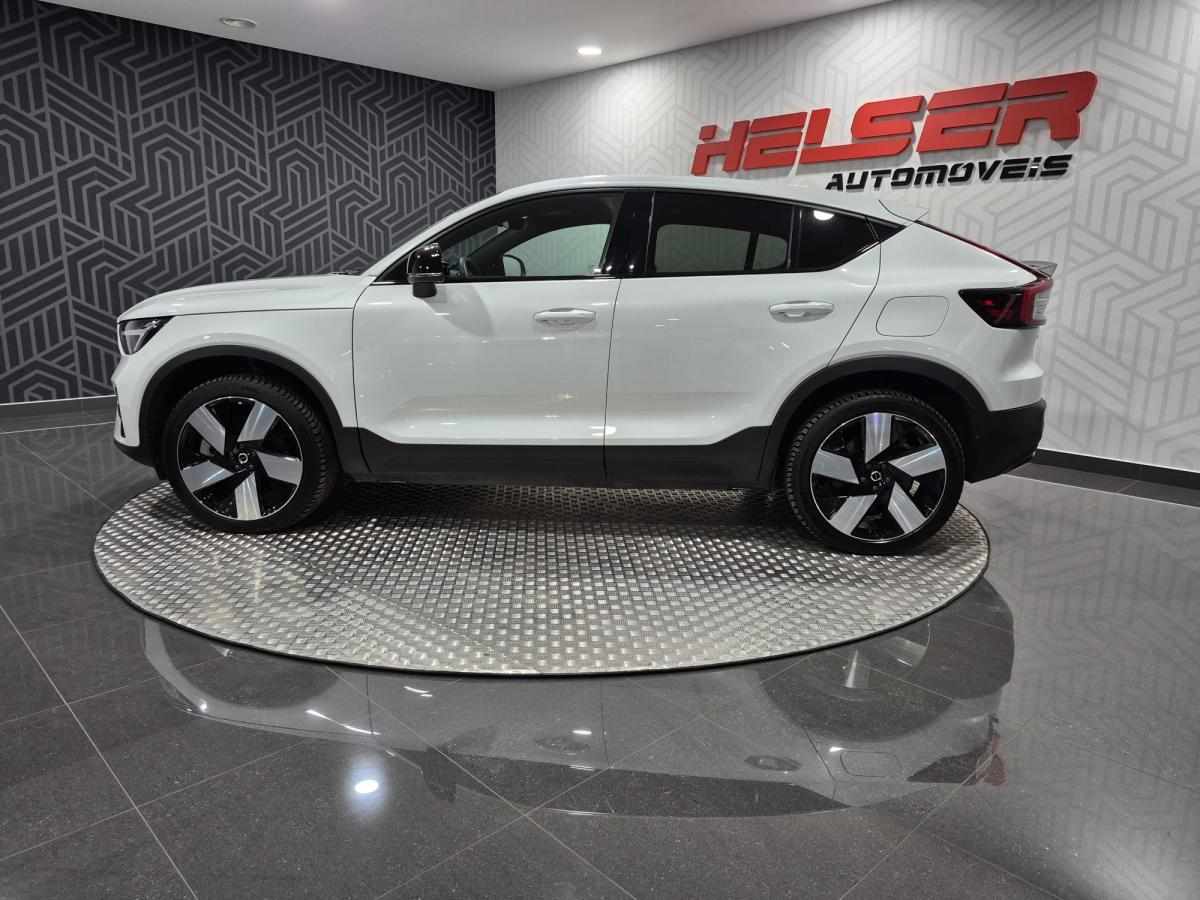 volvo-c40-recharge-pure-electric-2023-eletrico