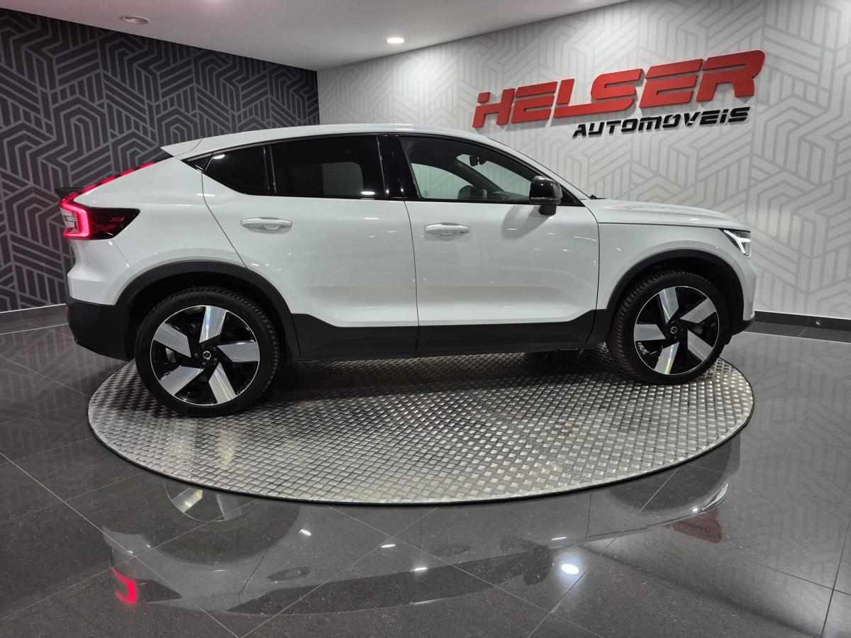 volvo-c40-recharge-pure-electric-2023-eletrico