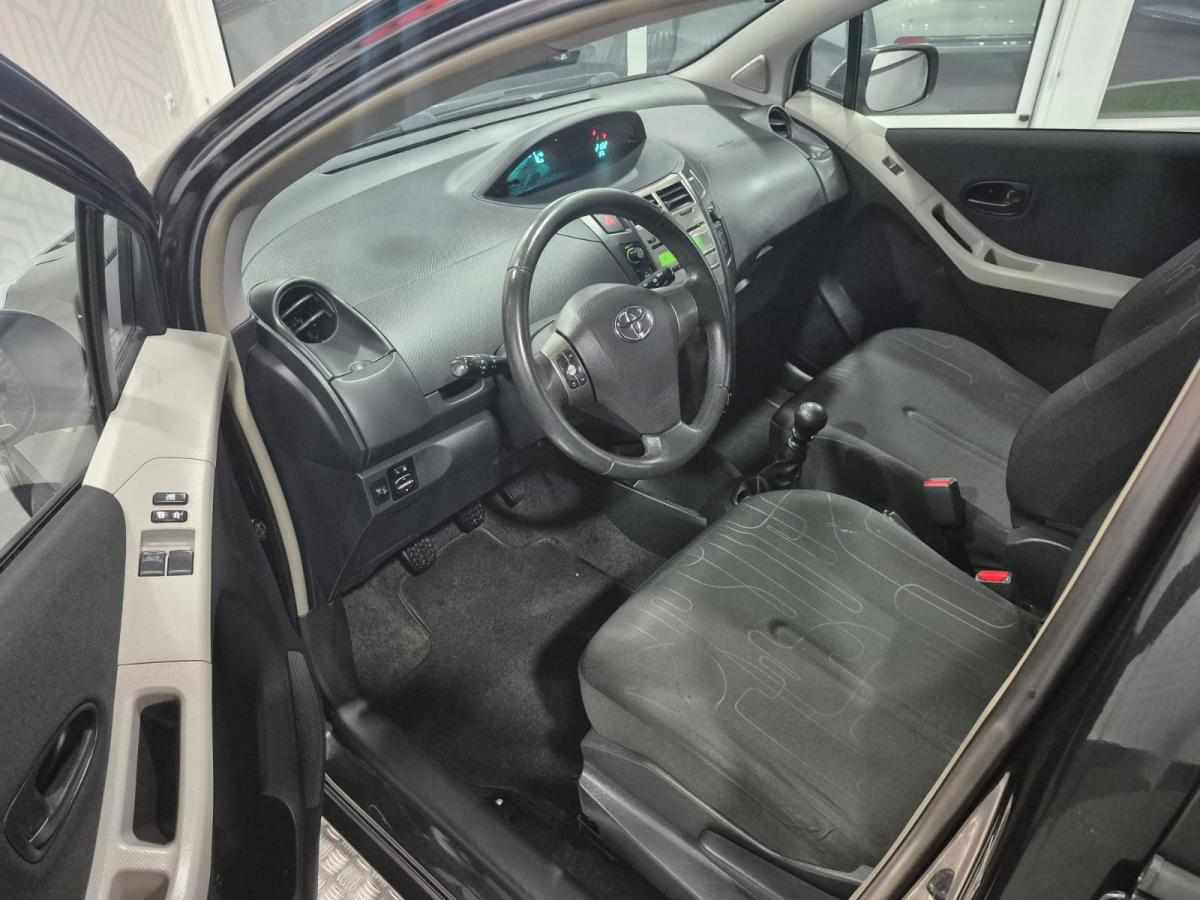 toyota-yaris-1-33-dual-vvt-i-2009-gasolina-1329cc