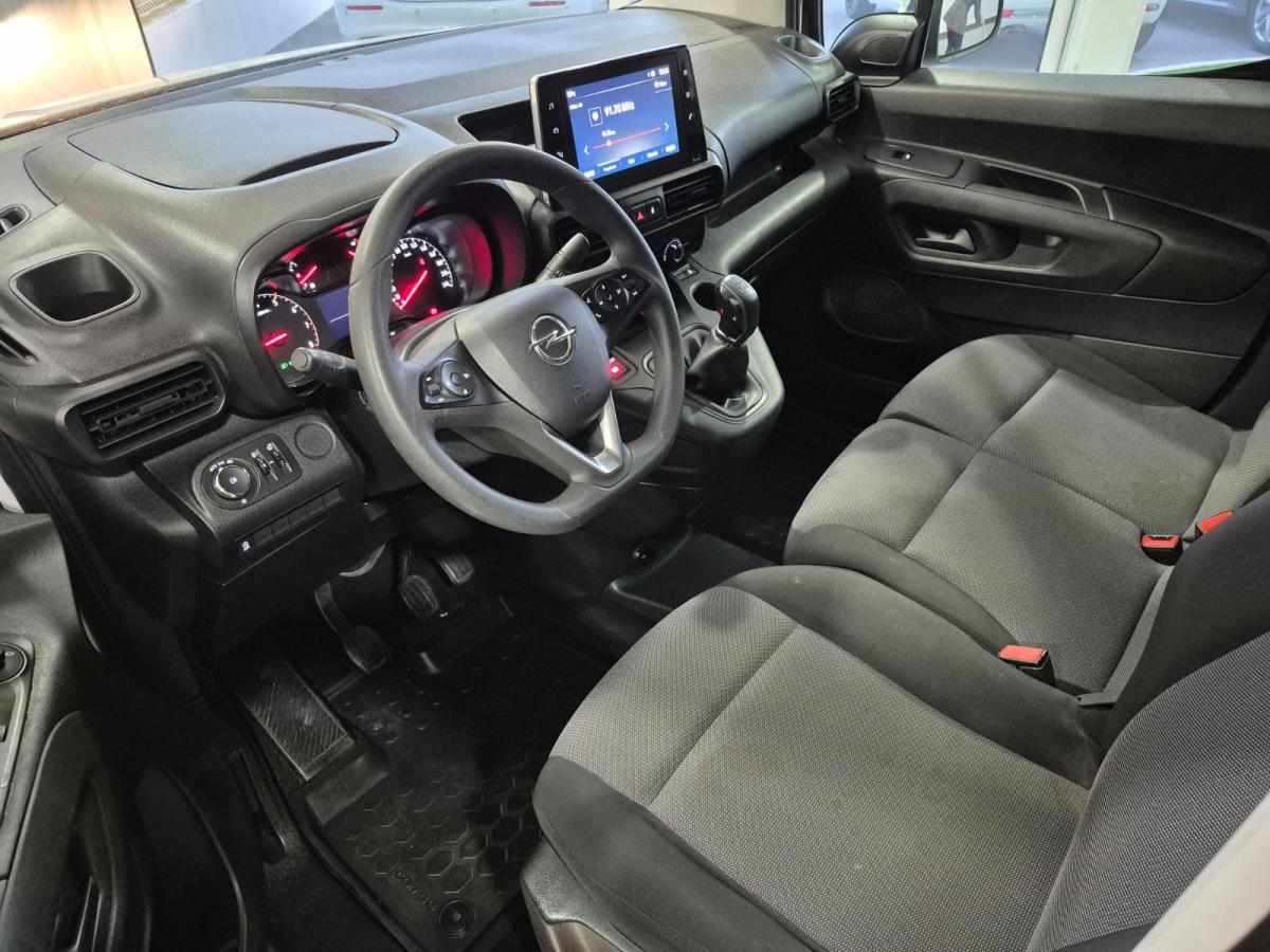 opel-combo-1-6-99cv-2019-diesel-1560cc