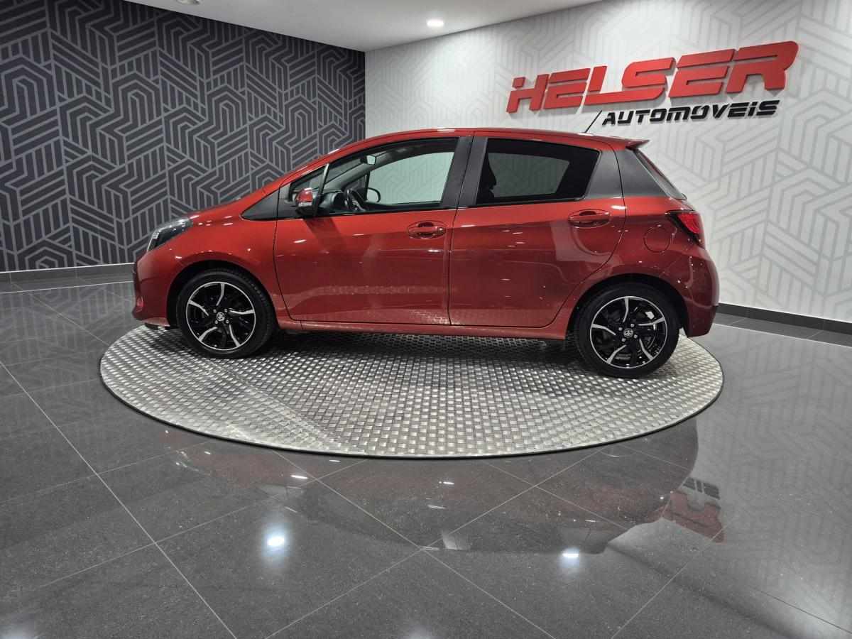toyota-yaris-1-33-dual-vvt-i-2016-gasolina-1300cc