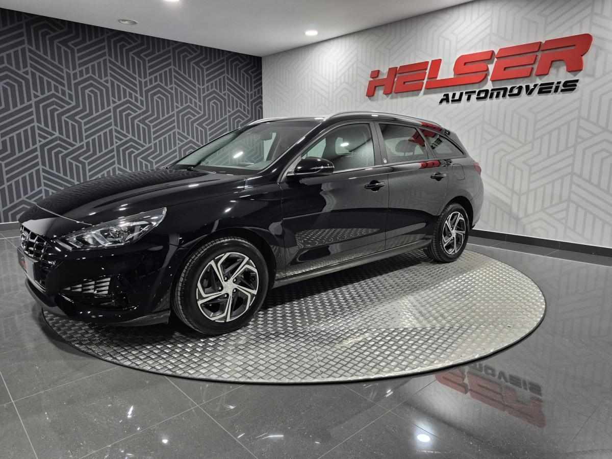 hyundai-i30-sw-2021-diesel-1600cc
